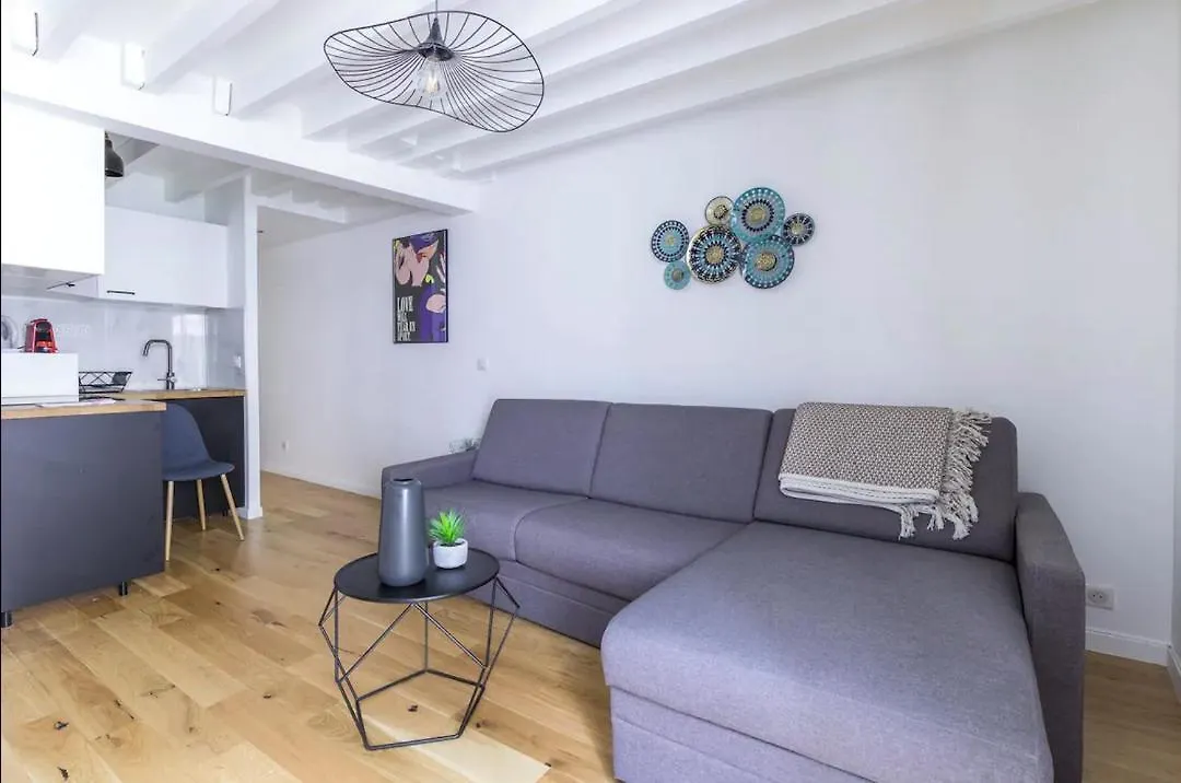 Home Suite Home Grands Boulevards 41 Paris France